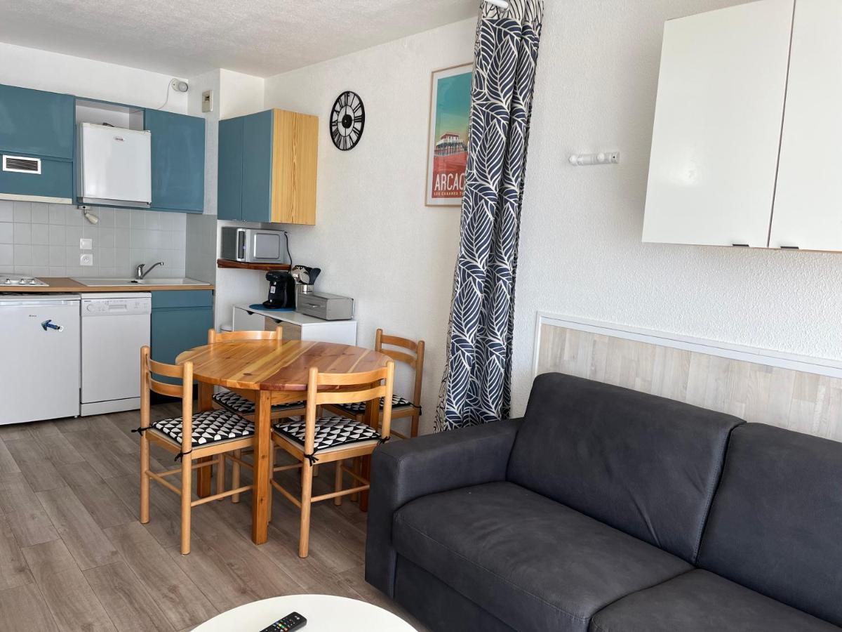 Studio Cabine Refait A Neuf , Vue Bassin Apartment